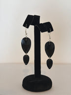 2 Drop Earrings in Pear drop