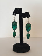 2 Drop Earrings in Pear drop