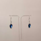 1 Drop Earrings in Pear Drop