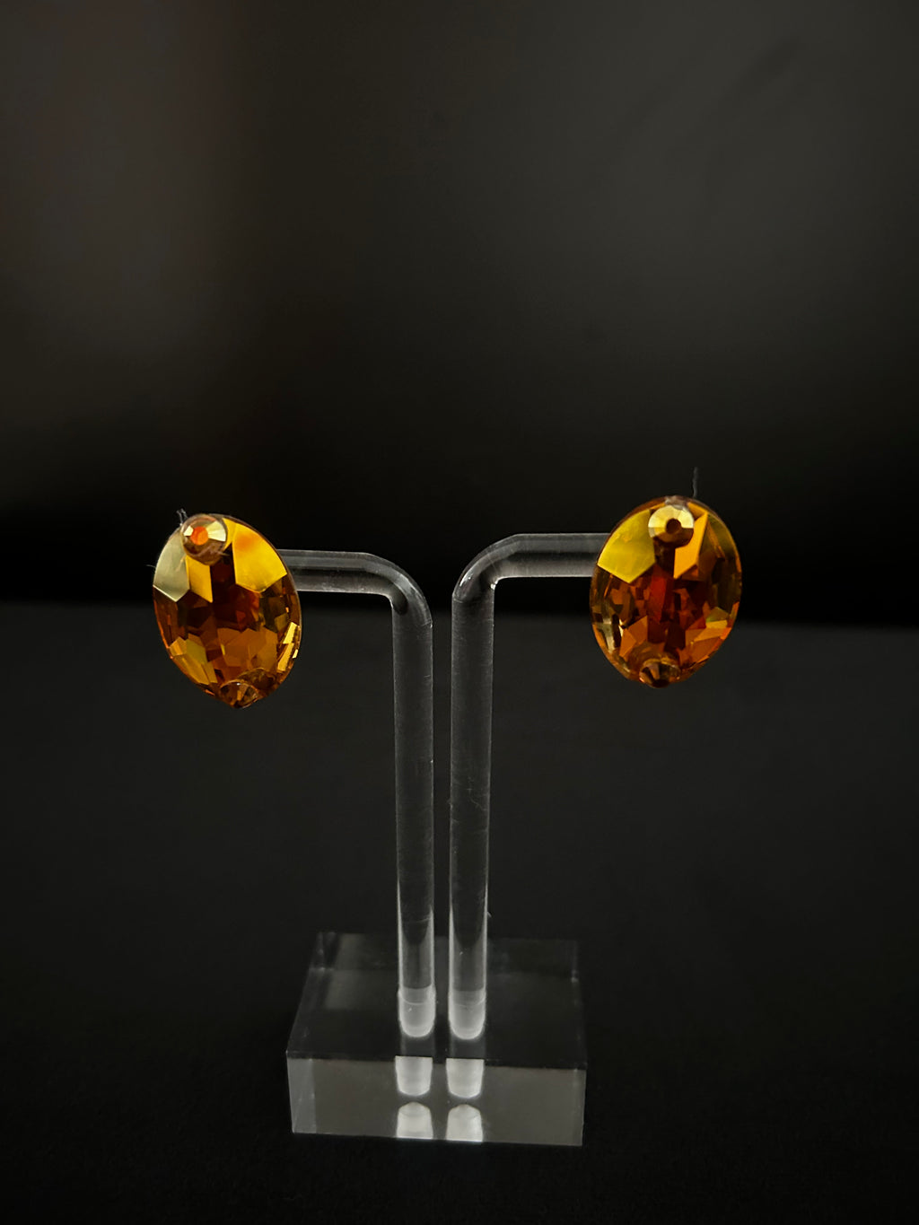 Oval Stud Earrings
