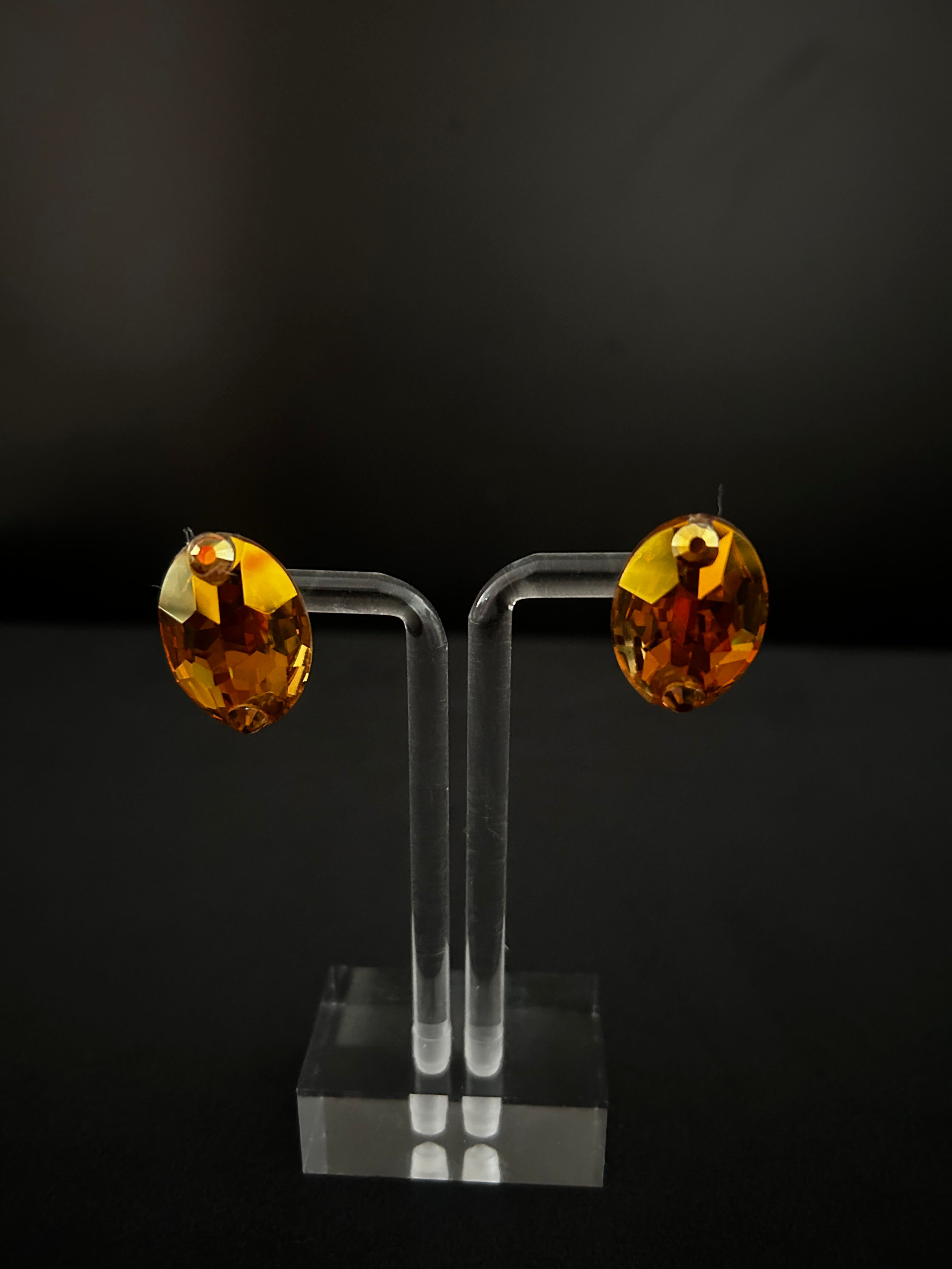 Oval Stud Earrings