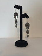 3 Drop Earrings in Pear drop