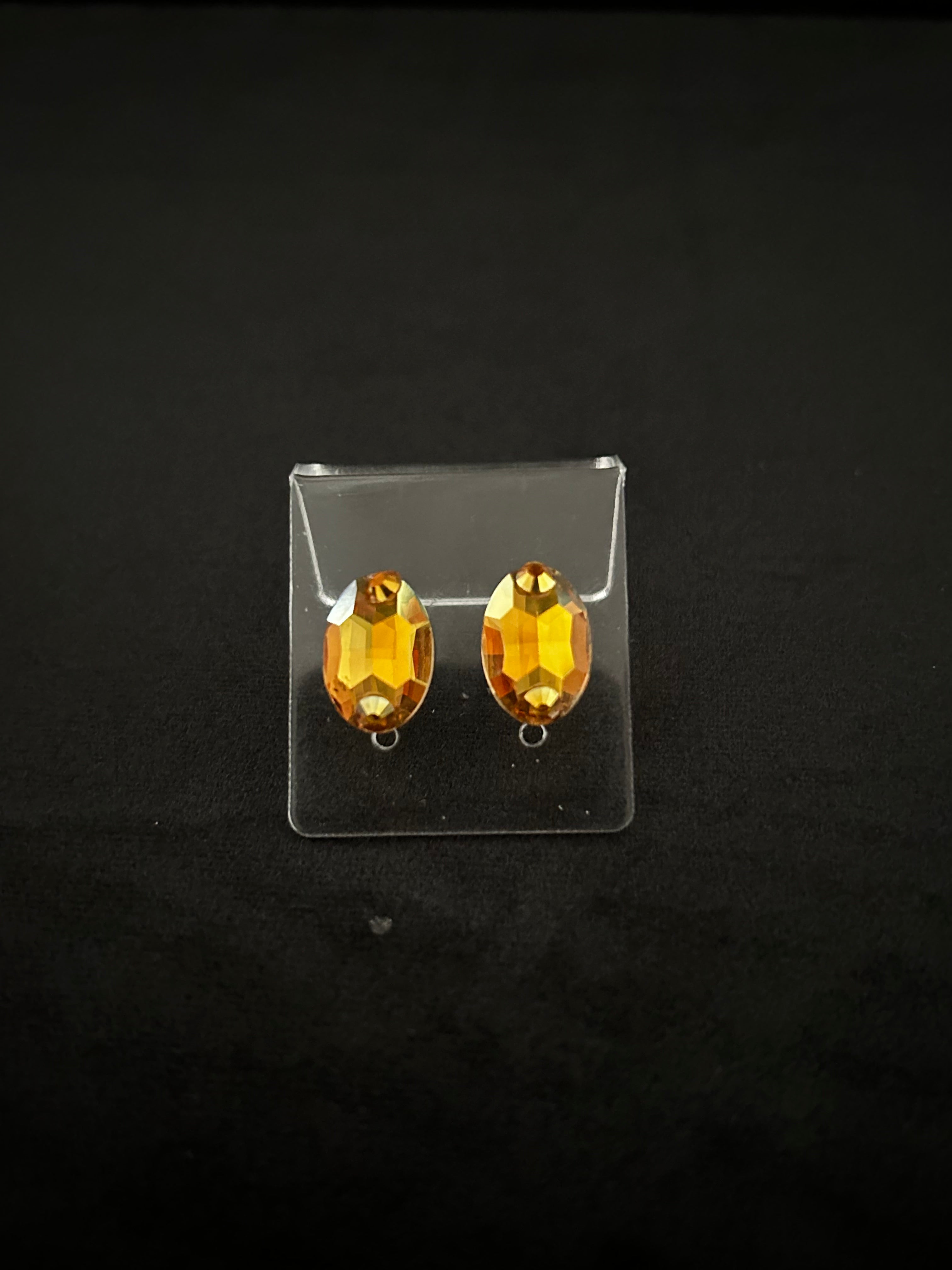 Oval Stud Earrings