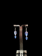2 Drop Earrings in Pear drop
