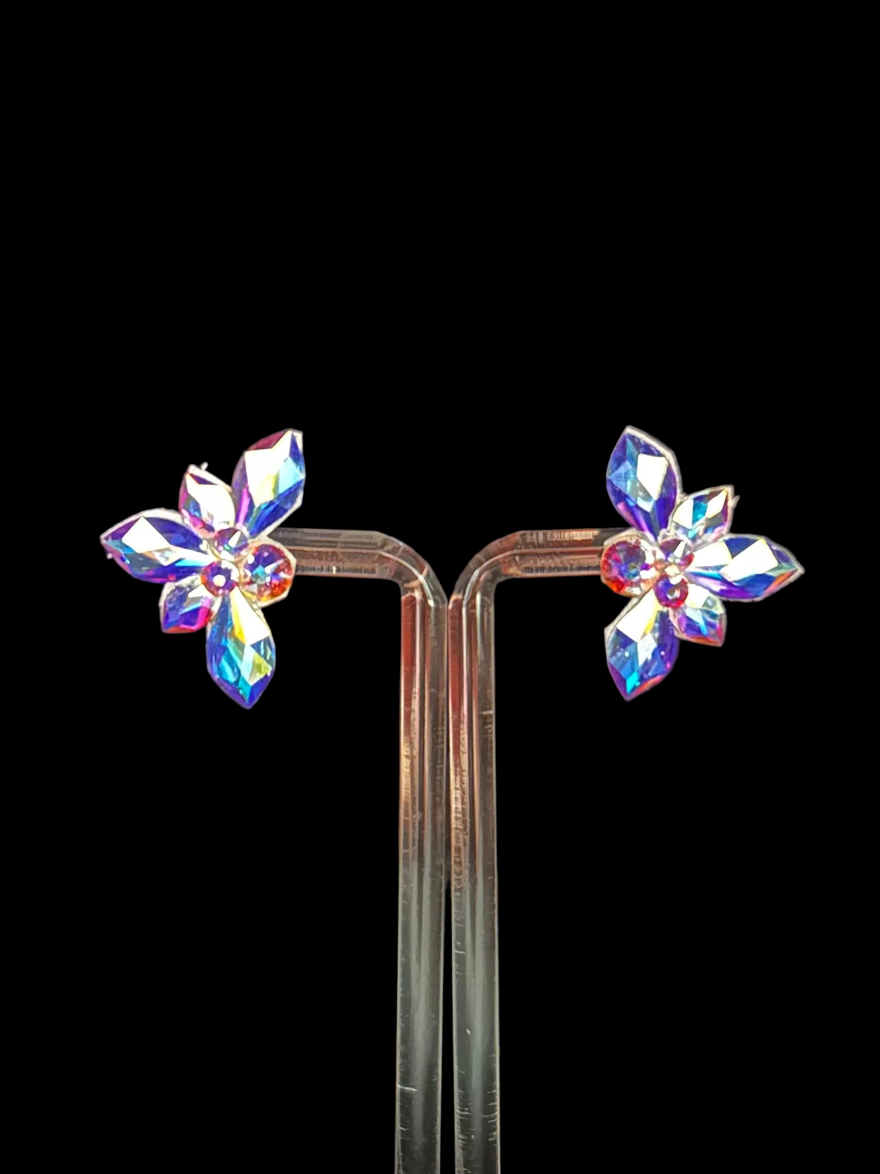 Willow Statement Earring
