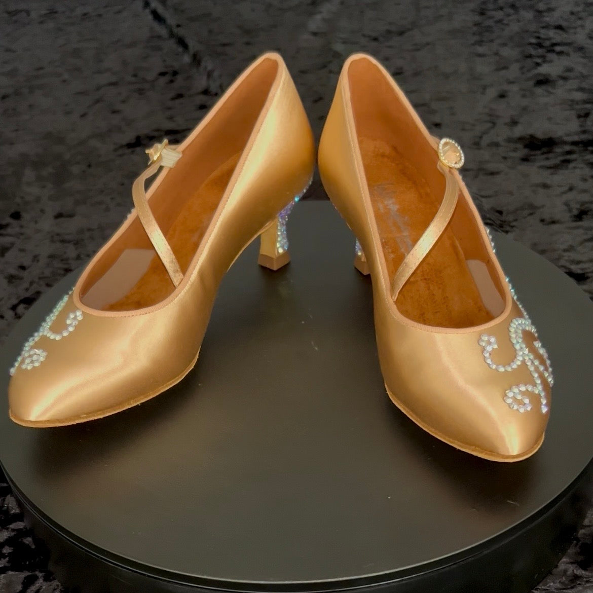 Swirl Embellished ICS Roundtoe Single Strap